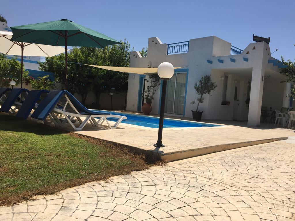 Philippos Paphos Villas - Villa 3 エクステリア 写真