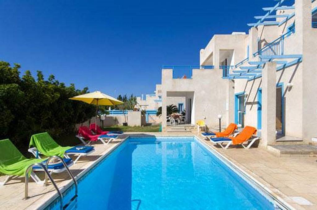Philippos Paphos Villas - Villa 3 エクステリア 写真