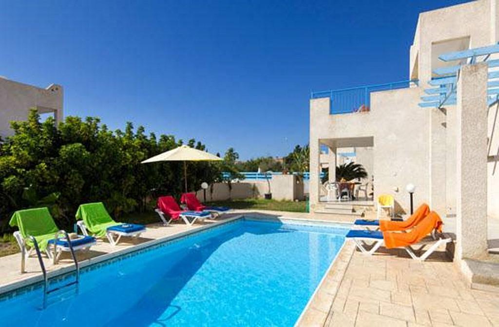 Philippos Paphos Villas - Villa 3 エクステリア 写真